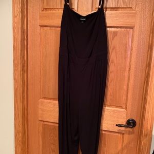 Black cropped leg jump suit